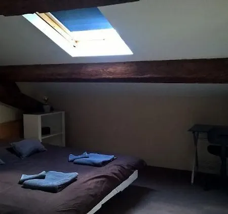 Sleeps 8 Air Con Wifi *
